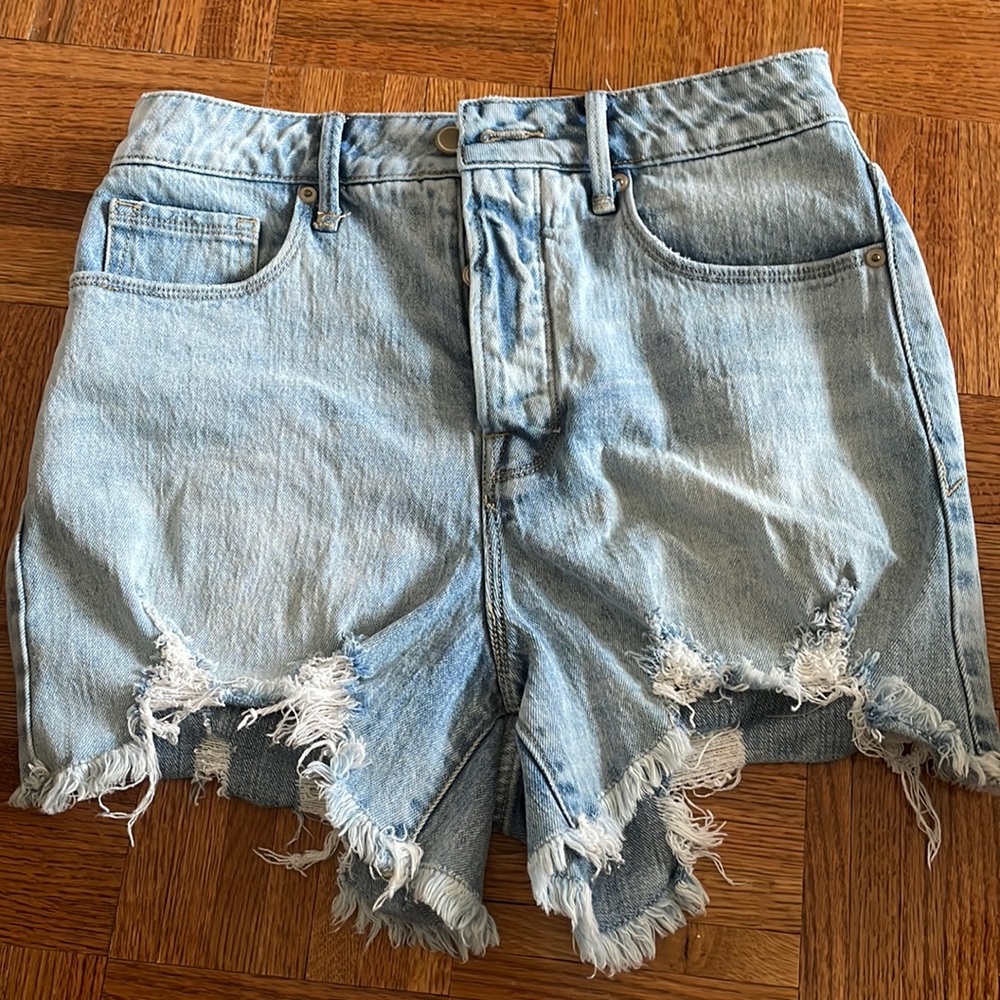 Good American Denim Shorts Size 6/28